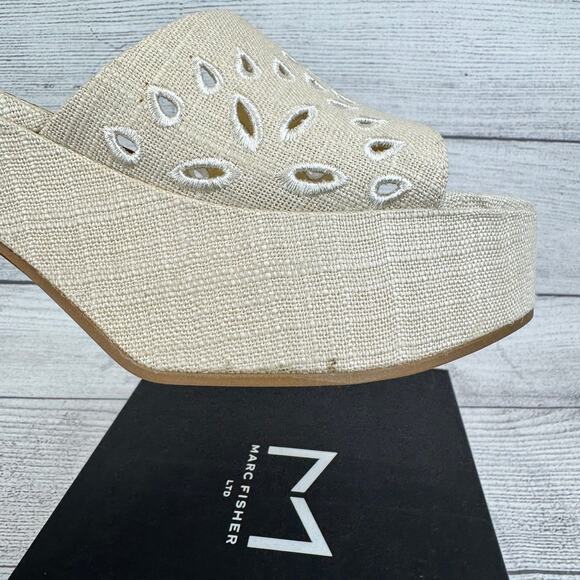 Marc Fisher LTD Natural Eyelet Summer Foreva Platform Sandals Size 10 - Picture 9 of 12